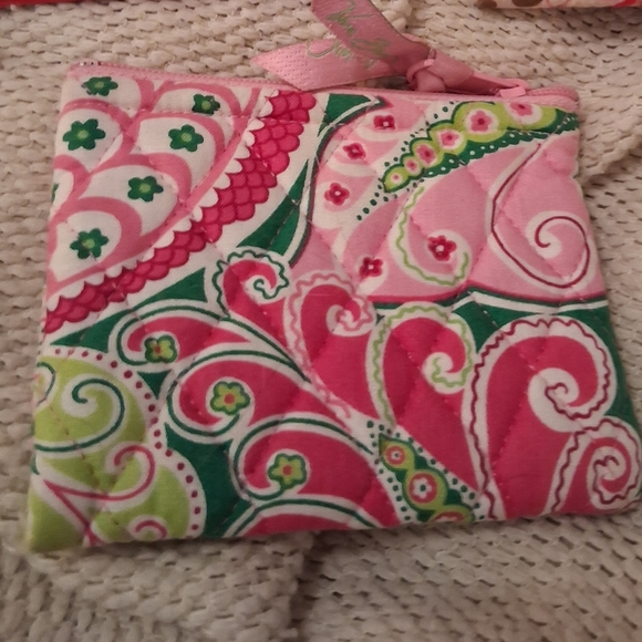 3 Vera Bradley Coin Purses In Pattern Paisley In Paradise,Folkloric And Pinwheel - Picture 4 of 8